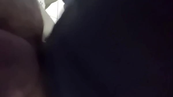 Olha a delicia do pau entrando e saindo e eu gemendo