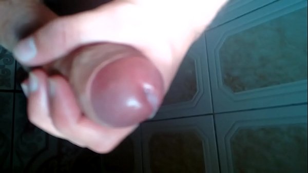 Pau grosso gozando