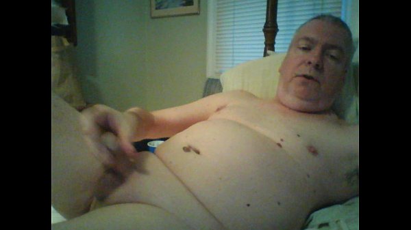 Virgin small cock and tiny balls guy fucking his girlfriend a toilet paper tube