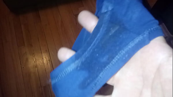 Smelling Dirty panties
