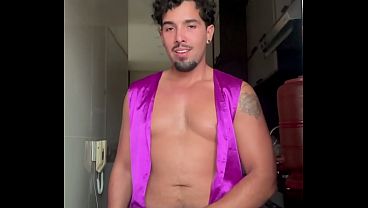 ALADDIN GOSTOSO BATENDO UMA ATEacute GOZAR