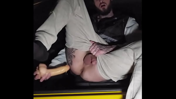 Who Wants To Fuck In Public
