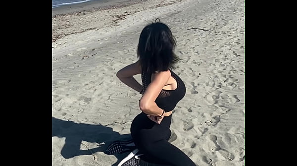 La corse c est aussi ccedila  des plages deacutesertes pour tourner des videacuteos