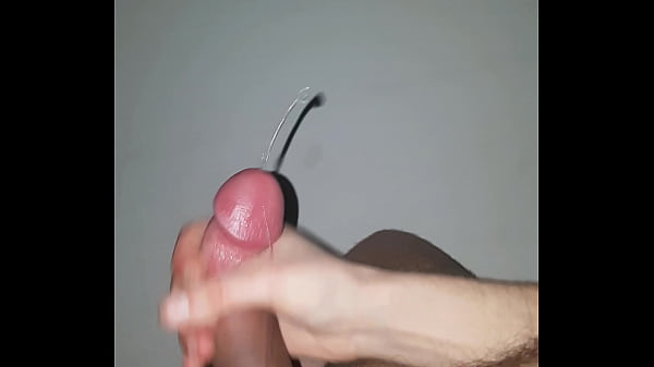 solo homemade wanking with cumshot