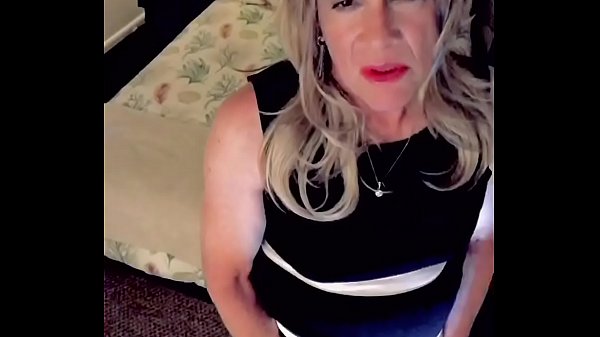 Dakota 2 Min Cum