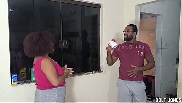todos falando da minha visinha feia e gordinha mais algueacutem me falou ela tem uma mamada maravilhosa veio pedir accediluacutecar eu natildeo perdoei