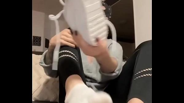 Be good then you can smell harrufe0fbullFull video only on feet fetish socksfetish sme