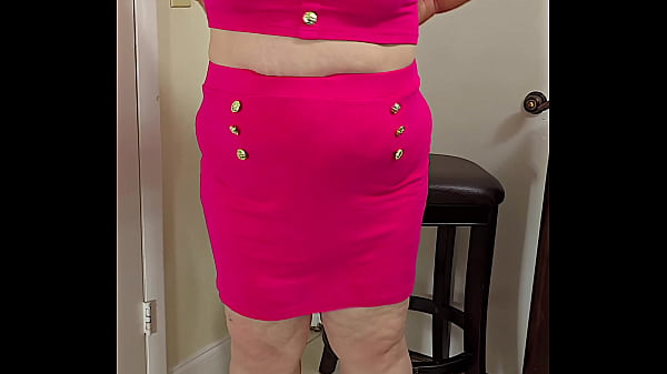 Jamdown26 ssbbw  showing off my new outfit