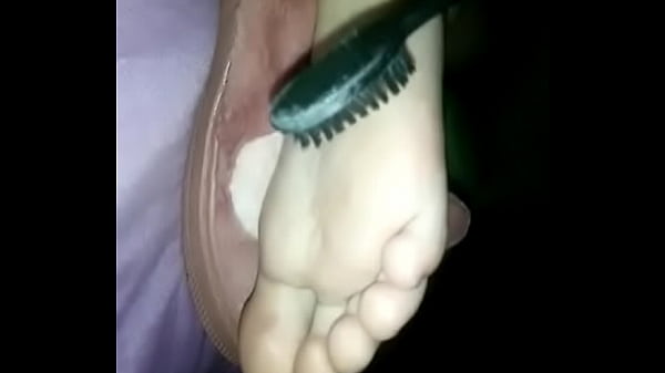 Tickling feet s