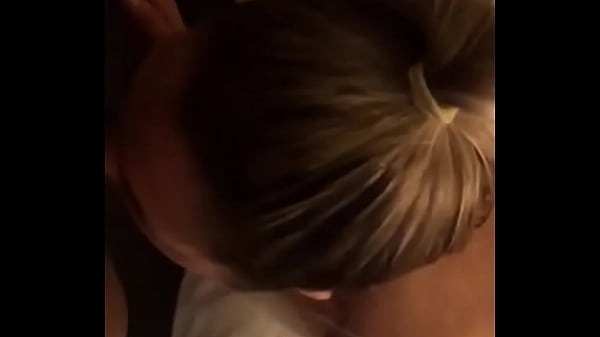 she knows how to suck