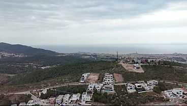pollybangs recibe un castigo en barcelona por un negro de gran polla