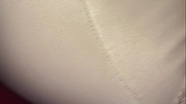 8018667D 17BF 4652 9736 878195C3E5B6 MOV