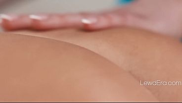 Masseuse Give Eachother Orgasms For A Sendoff  Freeuse    Ivy Ireland  Maddie Wren   LewdEra