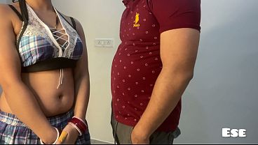 Personal Gym Trainer Ne Mauke Ka faida Uthaya aur Chudai Kardi Alisha Ki  