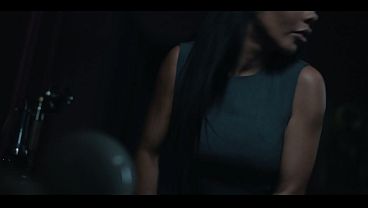 Vampire Lesbian Dominaton   Shelena Mesmerizes Canela Skin